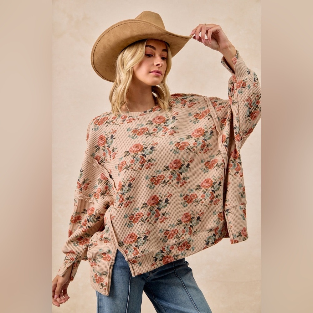 ⚡️ 📦 BiBi “ Winter Bloom “ Waffle Pullover | Taupe - Picture 3 of 12